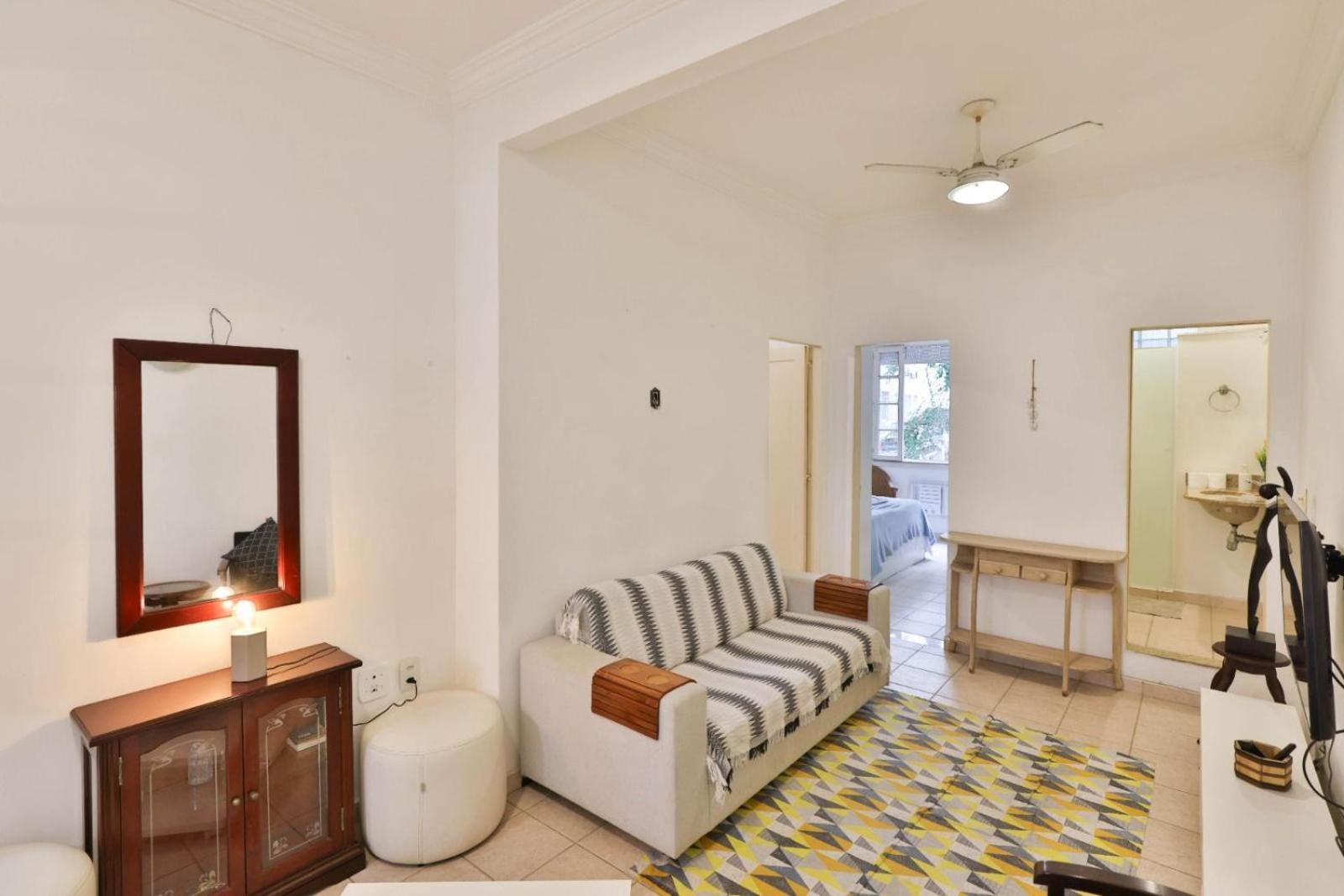 Lindo 2 Quartos A 50m Da De Copacabana Apartamento