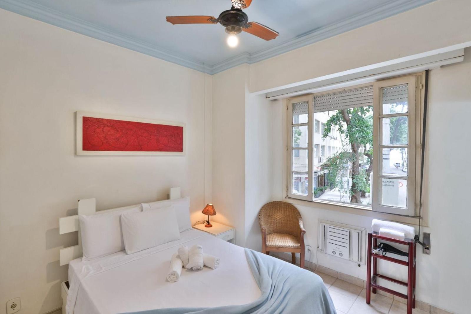 Lindo 2 Quartos A 50m Da De Copacabana Apartamento *